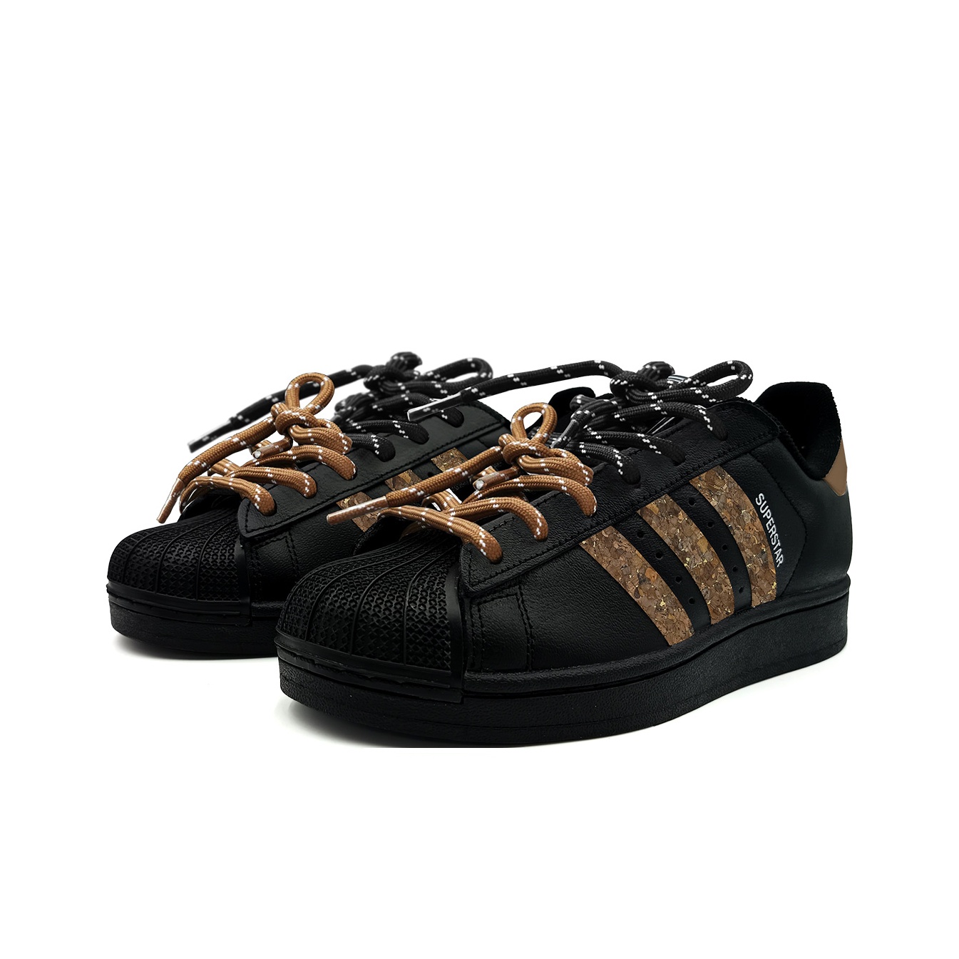รองเท้าสเก็ตบอร์ด Adidas Origi - Adidas Shoes Superstar บทวิจารณ์และราคา